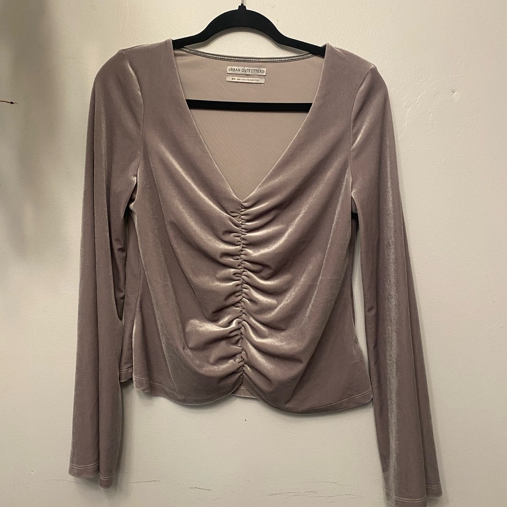 Urban Outfitters Gray Long Sleeve Top with Ruched Front